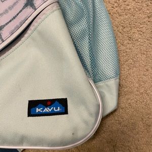 Kavu sling bag